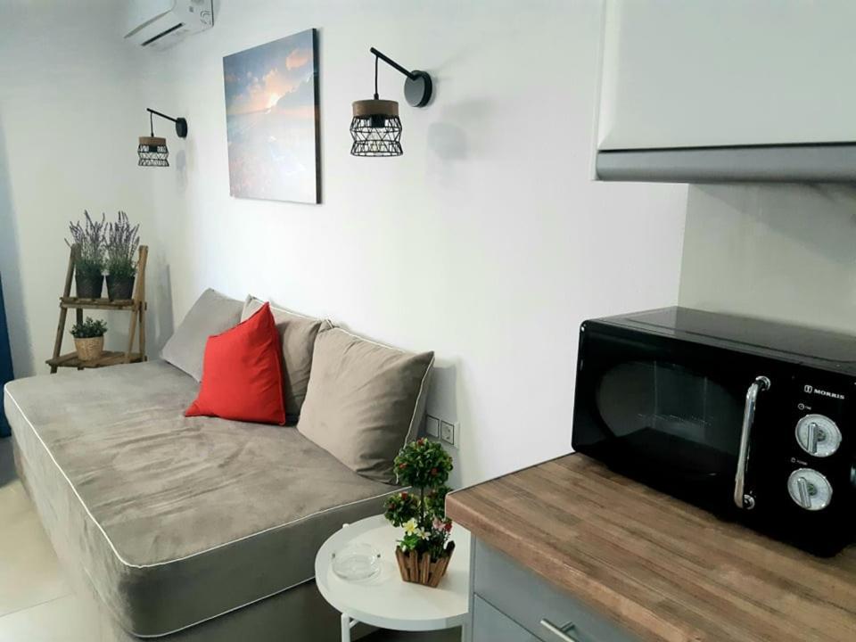 Evaggelia Design Suite Néa Péramos Exteriér fotografie