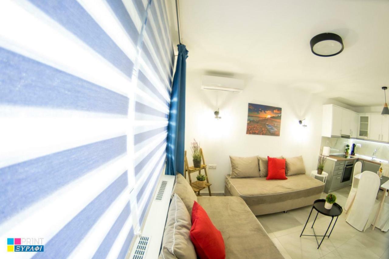 Evaggelia Design Suite Néa Péramos Exteriér fotografie